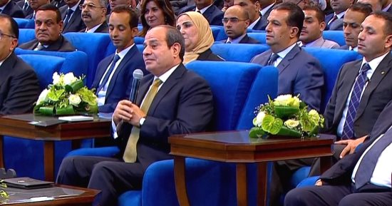 الرئيس السيسى يشاهد فيلمًا حول تطور منظومة التموين منذ 2014 ضمن "حكاية وطن" 
