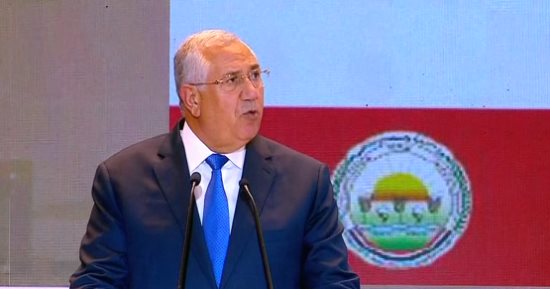 وزير الزراعة خلال مؤتمر حكاية وطن: كنا سباقين في دعم القطاع الزراعى بفضل توجيهات الرئيس السيسي.. نصيب الفرد من الأراضى الزراعية 2 قيراط.. والأمن الغذائي واجه تحديات متشابكة ومتلاحقة منها التغيرات المناخية