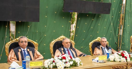 رئيس جامعة طنطا يشهد حفل تخريج الدفعة الــ28 بكلية الهندسة
