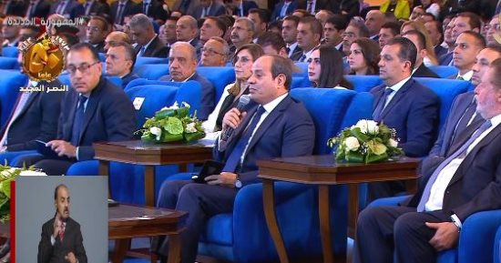 الرئيس السيسي: صندوق تحيا مصر يقدم دورا كبيرا جدا وأُشرِف على أمواله شخصيا