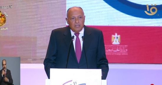 وزير الخارجية: مصر متمسكة بمبادئ الأمم المتحدة وحقوق الإنسان ولا تُشَهر بالدول