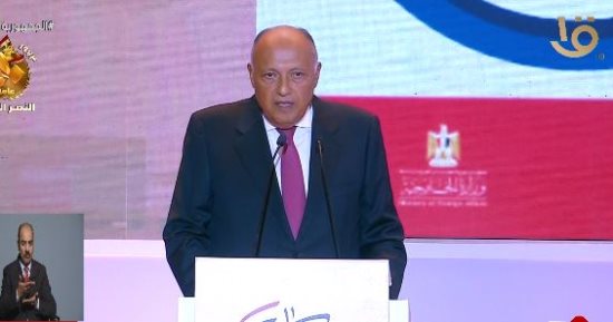 وزير الخارجية خلال كلمته بمؤتمر حكاية وطن: هناك تقدير بالغ لما يطرحه الرئيس السيسي من أفكار بالمنتديات الدولية.. الرئيس حرص على زيارة أكبر عدد من الدول الأفريقية.. ومصر استعادت ثقة أفريقيا بفضل القيادة السياسية