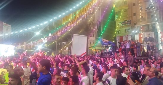 الآلاف يحتشدون بميدان الزراعيين في بنى سويف لمطالبة السيسي بالترشح.. صور
