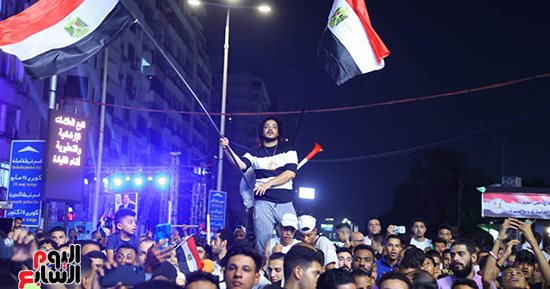 قوم نادى على الصعيدى تشعل حماس آلاف الجماهير بميدان الجلاء لمطالبة السيسى بالترشح