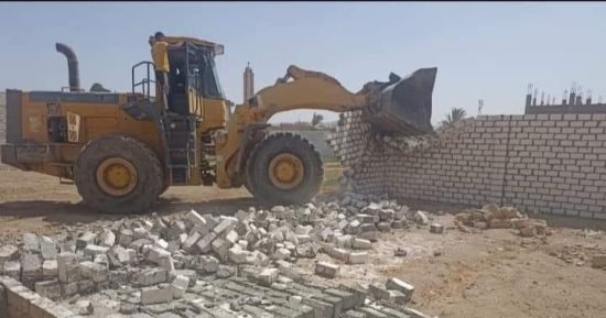 إزالة 240 حالة تعد على الأرض الزراعية وأملاك الدولة بمراكز محافظة المنيا