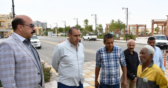 محافظ أسوان يوجه باستكمال تنفيذ حملات النظافة.. صور