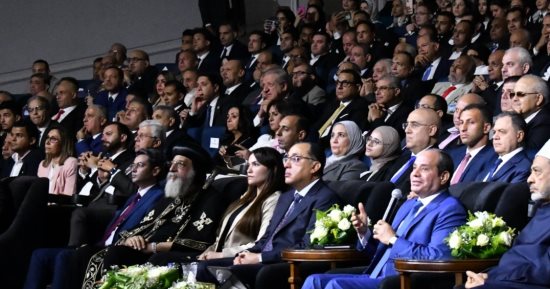 رئيس جامعة القاهرة: حكاية وطن اتسم بالمصارحة بحجم التحديات والإنجازات