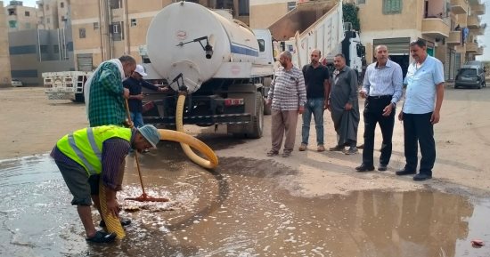 محافظ الدقهلية يتابع تنفيذ محاكاة للتصدى لتجمعات المياه المحتملة