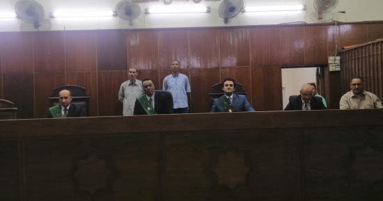 السجن المشدد 10 سنوات وغرامة 100 ألف جنيه لمتهمين بالاتجار فى المخدرات بسوهاج