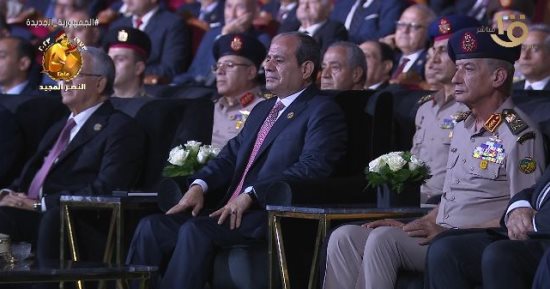الندوة التثقيفية تعرض فيلما تسجيليا عن بطولات أكتوبر أمام الرئيس السيسي
