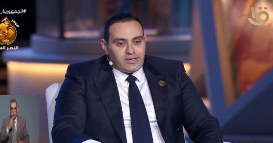 صانع محتوى يوضح بالندوة التثقيفية كيف يتم تضليل الأجيال الجديدة وتشويه التاريخ