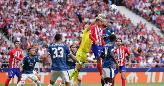 تعادل مثير فى الشوط الأول بين أتلتيكو مدريد ضد فينورد بدورى أبطال أوروبا.. فيديو