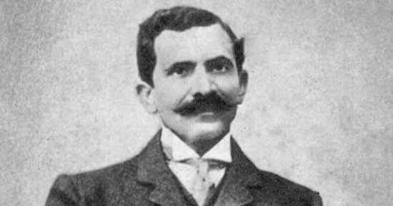 سعيد الشحات يكتب.. ذات يوم 4 أكتوبر 1917..وفاة رائد المسرح الغنائى الشيخ سلامة حجازى وهو يستمع إلى صوته مغنيا قصيدة «حديث قديم» لشاعر القطرين خليل مطران