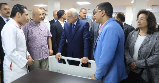 محافظ الجيزة يفتتح وحدة العناية المركزة بمستشفى أبو النمرس المركزى
