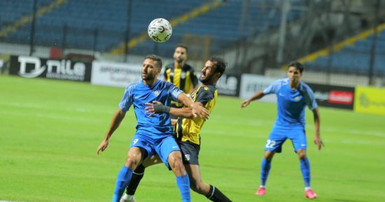 سموحة يهزم المقاولون العرب 2 - 1 ويعتلى صدارة دورى نايل 