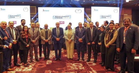 طرح مليون طن من القمح بالبورصة المصرية للسلع بقيمة 10.6 مليار جنيه.. تداول 82 جلسة لتوفير القمح للمطاحن يساهم فى الحد من ارتفاع أسعار المخبوزات والفينو.. وقريبا طرح سلع جديدة لمواجهة غلاء الأسعار