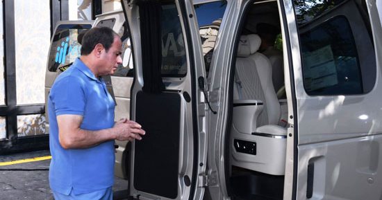 الرئيس السيسى: لدينا غرف في جميع المحافظات مرتبطة بالغرفة المركزية للطوارئ