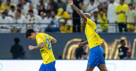 النصر ضد أبها.. العالمى يتفوق بثنائية فى الشوط الأول بالدوري السعودي