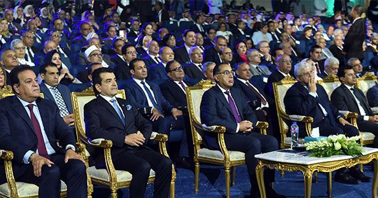رئيس الوزراء يشهد عدداً من الفعاليات خلال احتفالية إطلاق "عام الإيسيسكو للشباب"