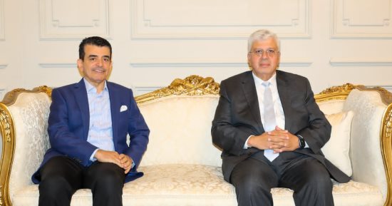 وزير التعليم العالي يلتقي المدير العام لمنظمة الإيسيسكو لبحث مستجدات الشراكة