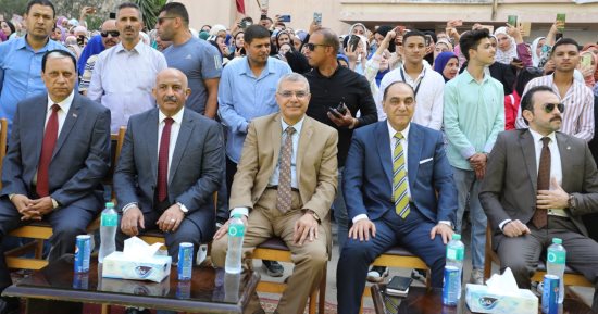 رئيس جامعة الزقازيق يشهد حفل استقبال الطلاب الجدد والقدامى