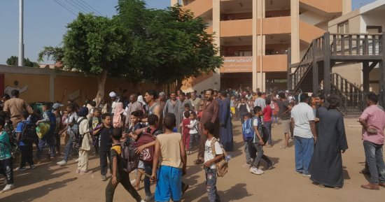 محافظ قنا: لا صحة لانهيار مدرسة بأبوتشت ولم تحدث أى انهيارات جزئية أو كلية