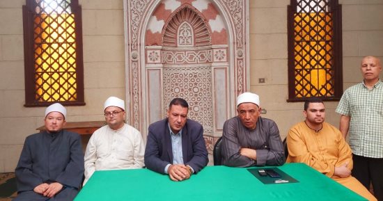وكيل أوقاف الإسكندرية يتفقد مركز إعداد المحفظين بسيدي جابر    
