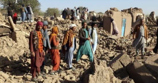 ارتفاع حصيلة ضحايا زلزال أفغانستان إلى 2400 قتيل ومئات المصابين