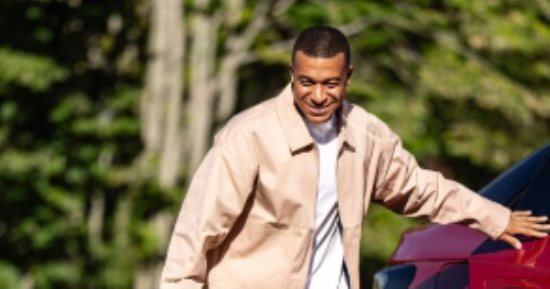 وصول مبابي وجريزمان إلى معسكر منتخب فرنسا لمواجهتى هولندا وأسكتلندا
