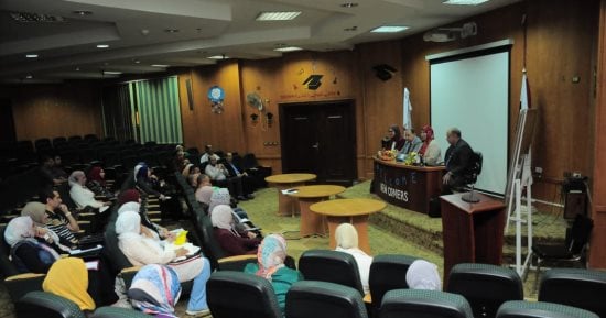 جائزة مصر للتميز تعقد ورشة عمل لتدريب المقيمين لجائزة التميز بجامعة كفر الشيخ