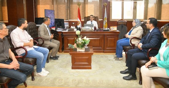 وفد وزارة التخطيط يتابع معايير "القرية الخضراء" فى محافظتى الغربية والمنوفية