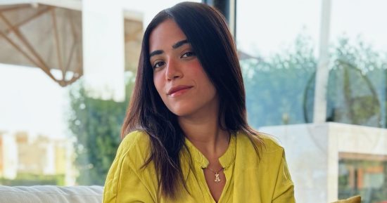 آية سليم تعشق التمثيل وتلتحق بالمسرح بدون علم أهلها فى "ورق التوت"