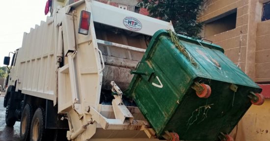 حملات نظافة ورفع 890 طن مخلفات وصيانة كشافات الإنارة بقرى 6 مراكز 