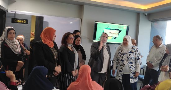 تدريب معلمات التعليم المجتمعى بالفيوم على المنصة الإلكترونية لوزارة التعليم