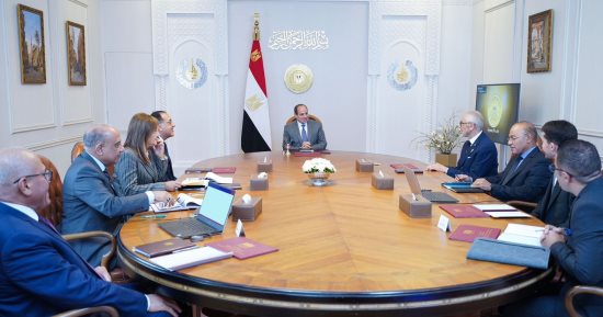 الرئيس السيسى يستقبل رئيس "دانيلى" الإيطالية أعرق وأكبر الشركات العالمية بصناعة معدات وتكنولوجيا إنتاج الصلب.. ويؤكد: نحرص على زيادة نسب توطين الصناعة والتكنولوجيا وتعميق الشراكة والتعاون مع القطاع الخاص