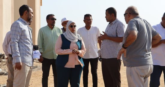أسوان تتابع معدلات تنفيذ مشروع إنشاء عمارات الإيواء العاجل.. صور