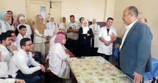 رئيس جامعة سوهاج: توفير اللحوم أسبوعيا لتخفيف الأعباء عن كاهل العاملين