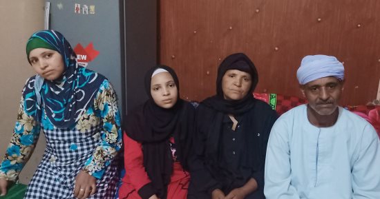 أبطال الحدود.. "اليوم السابع" فى منزل أحد شهداء العمليات الإرهابية بسيناء..  ضياء رمضان استشهد فى عام 2018 على يد الإرهاب الغاشم.. والده: الدولة المصرية أهدتنى رحلة حج .. وشقيقته تكتب رسالة مؤثرة لأطفال مصر 