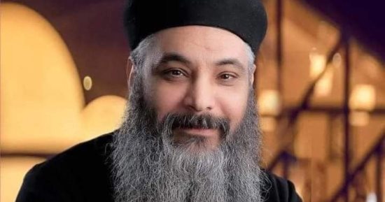 البابا تواضروس الثانى يعزى مطران إيبارشية البلينا فى وفاة كاهن كنيسة العذراء