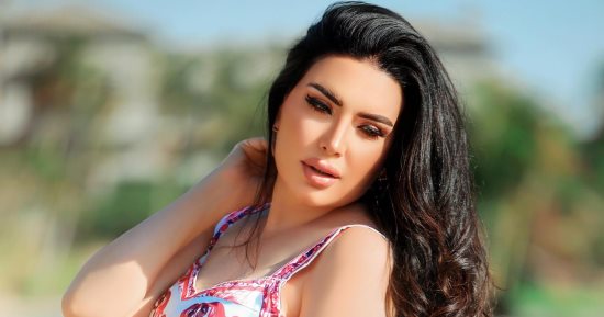 عبير صبرى شعبية دمها خفيف ومتزوجة من ابن سوسن بدر فى مسلسل "حدوتة منسية"