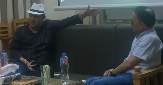وحيد الطويلة: أكتب رواياتى فى المقاهى وضمير المخاطب والمونولوج ميزا أعمالى