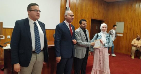 كلية الصيدلة بجامعة الفيوم تنظم حفلا لاستقبال الطلاب