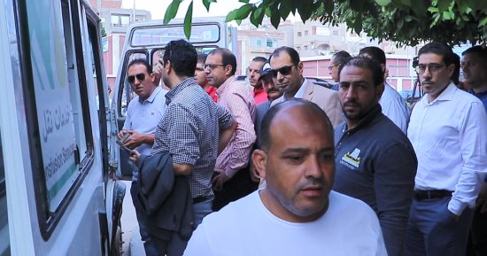 أهالى كفر الشيخ يتسابقون على نقاط التحالف الوطنى للتبرع بالدم للأشقاء الفلسطينيين