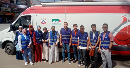 الاستعدادات الأخيرة لانطلاق حملة التبرع بالدم للأشقاء الفلسطينيين بالمنوفية