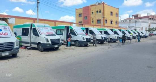 فحص 1100 مواطن ضمن قوافل "حياة كريمة" الطبية في دمياط