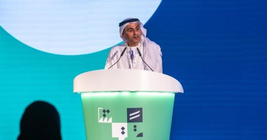 على بن تميم: نسعى لتوسيع مناقشات الذكاء الاصطناعى فى مؤتمر أبوظبى للنشر