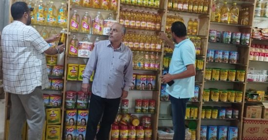 محافظ كفر الشيخ يتابع حملات النظافة ورفع الإشغالات.. صور