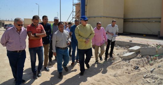 محافظ أسيوط يتفقد أعمال تنفيذ محطة مياه الشرب بمدينة ناصر الجديدة.. صور