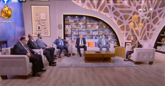 أعضاء مجلس الصحفيين يناقشون التغطية الإعلامية لأزمة غزة "في المساء مع قصواء"