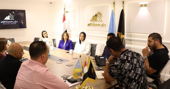 "مصر أكتوبر" يعقد اجتماعا لمناقشة خطة دعم المرشح الرئاسي عبد الفتاح السيسي 